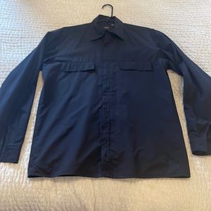 Hugo Boss shirt jacket. Like new condition. Medium. Thanks.
